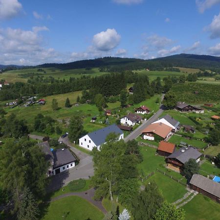 Chalupa Pod Volarskym Rondelem Волари Екстер'єр фото